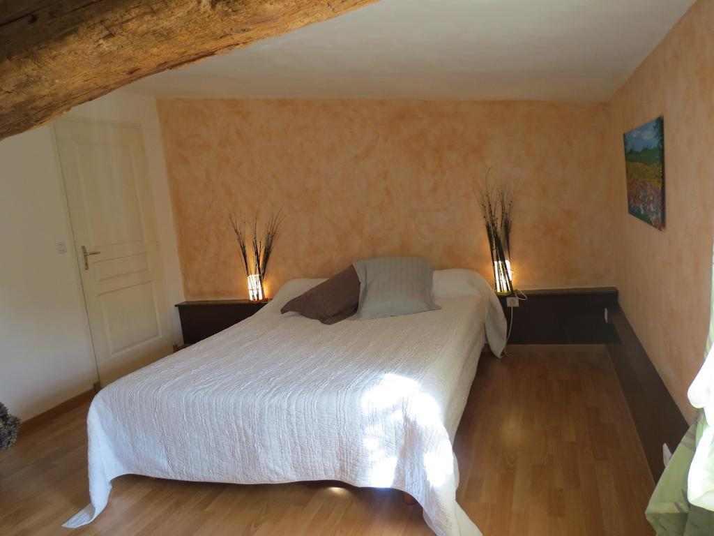 L'Aubinoise Bed & Breakfast Saint-Aubin-la-Plaine Стая снимка